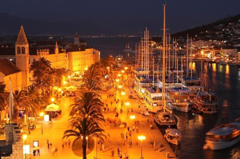 La Vie Est Belle Trogir Exterior foto